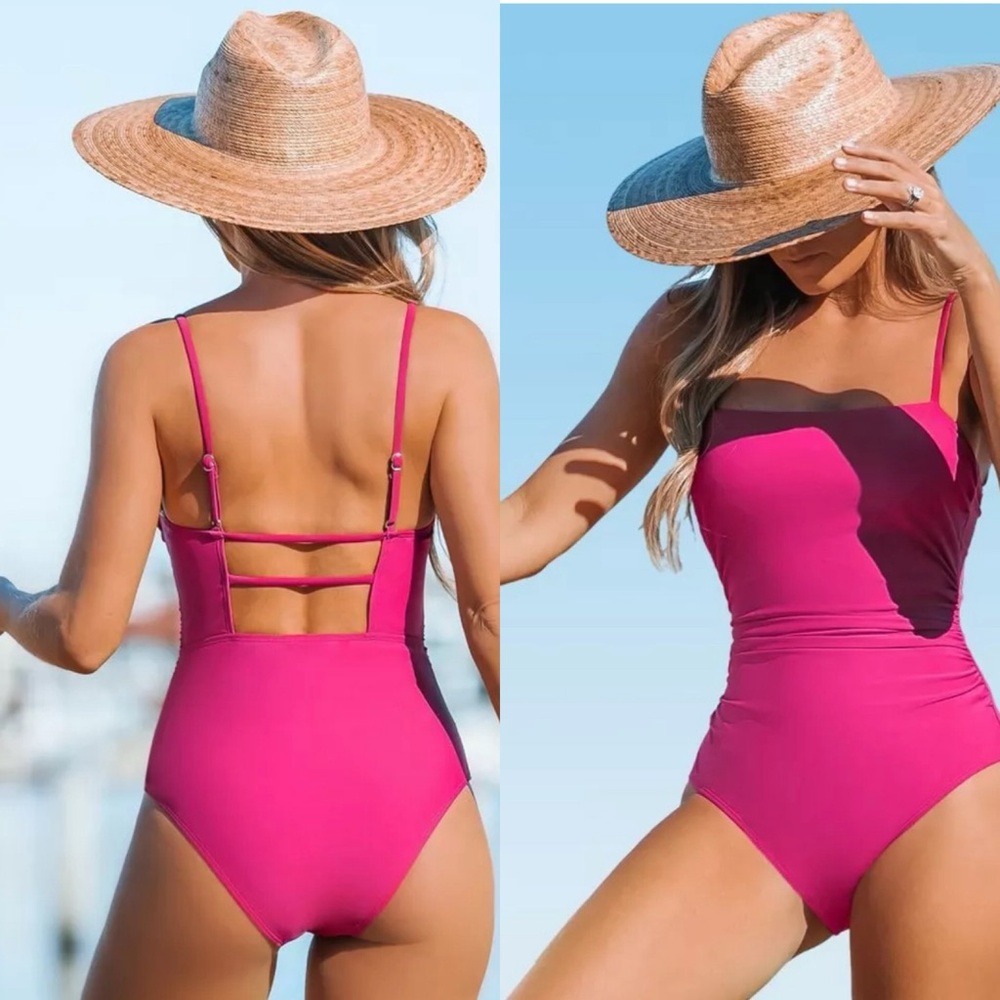NWT Women's Shirred Strappy Cutout One Piece Swimsuit SIZE MEDIUM‎